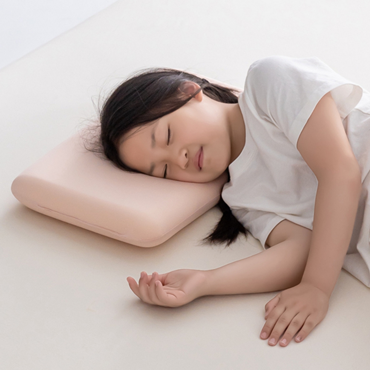 91家纺网 家纺一手货源 找家纺 北鸣有鱼枕芯馆 2025新款Massage马莎鸡记忆棉亲子枕枕头枕芯-风格一 28*48*4cm粉色