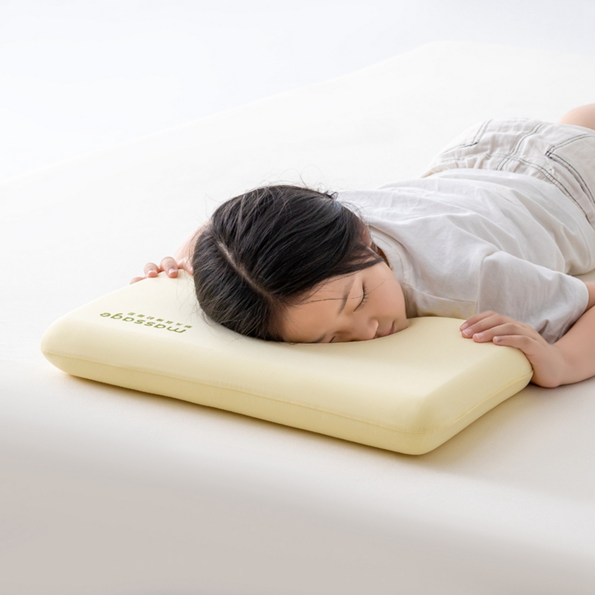 91家纺网 家纺一手货源 找家纺 北鸣有鱼枕芯馆 2025新款Massage马莎鸡记忆棉亲子枕枕头枕芯-风格一 42*70*8cm黄色