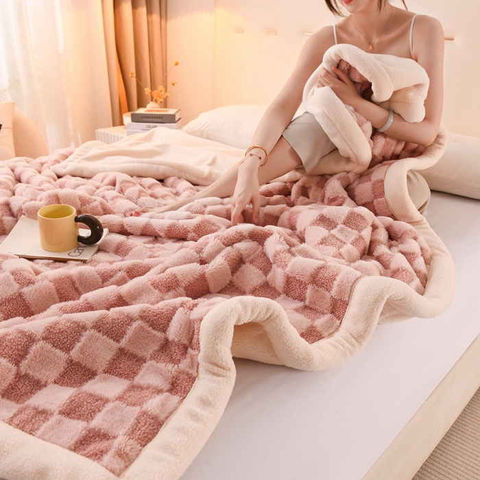 91家纺网 家纺一手货源 找家纺 （总）印季家纺 2025新款泰迪绒兔毛绒格子毛毯毯子