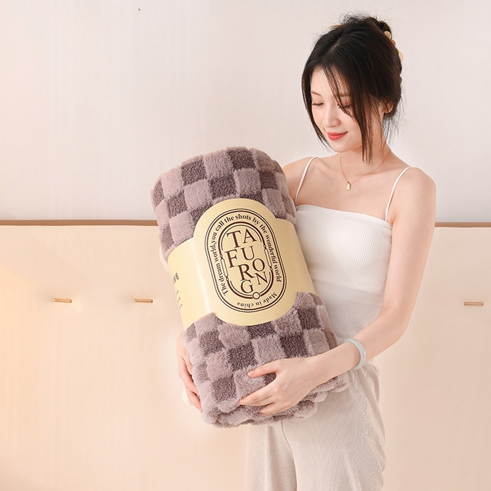 91家纺网 家纺一手货源 找家纺 印季家纺 2025新款泰迪绒兔毛绒格子毛毯毯子 浅紫