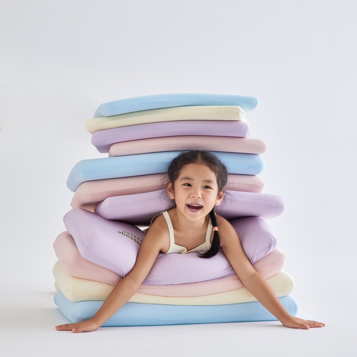 91家纺网 家纺一手货源 找家纺 （总）北鸣有鱼枕芯馆 2025新款Massage马莎鸡记忆棉亲子枕枕头枕芯-风格二