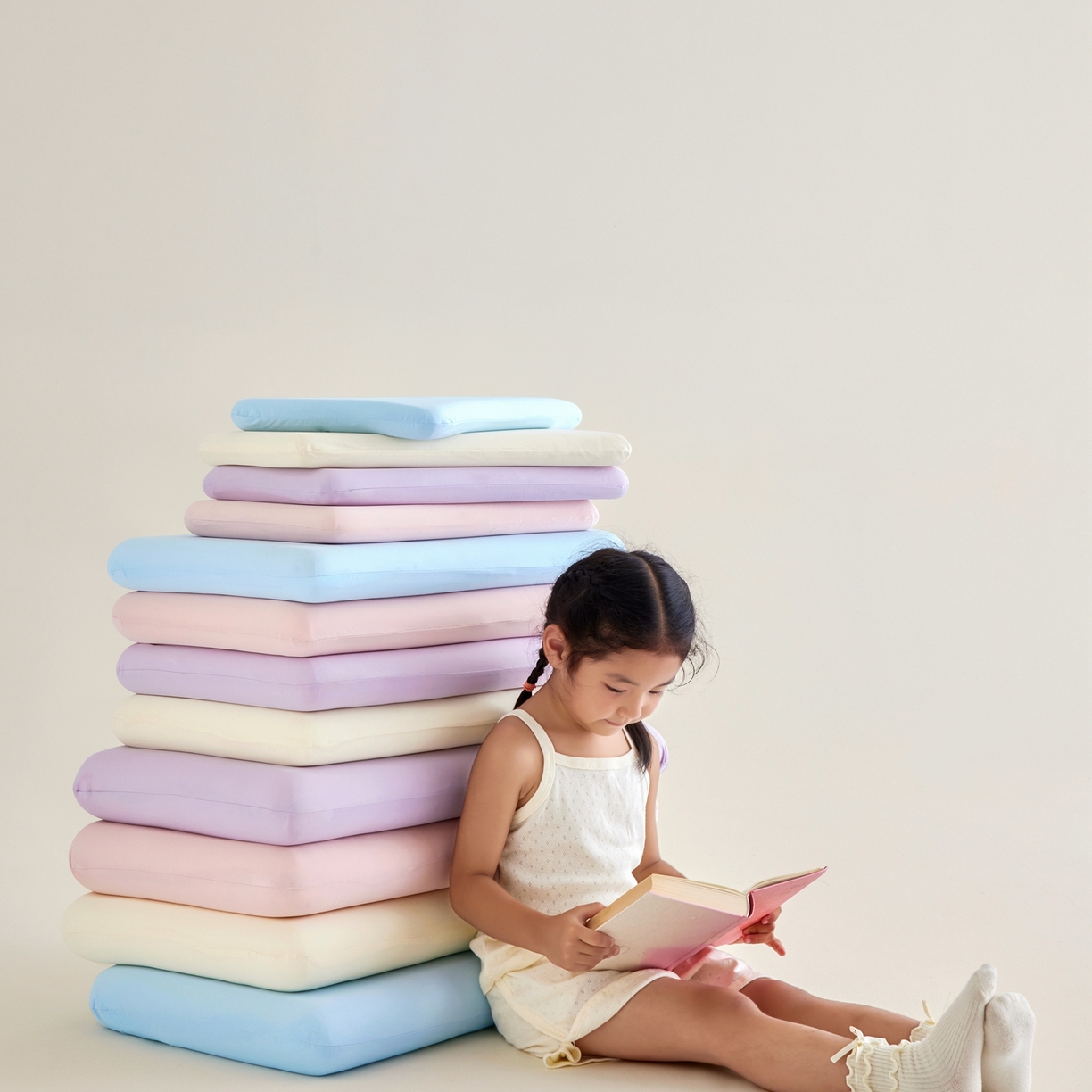 91家纺网 家纺一手货源 找家纺 北鸣有鱼枕芯馆 2025新款Massage马莎鸡记忆棉亲子枕枕头枕芯-风格二 组合图仅做展示不可下单