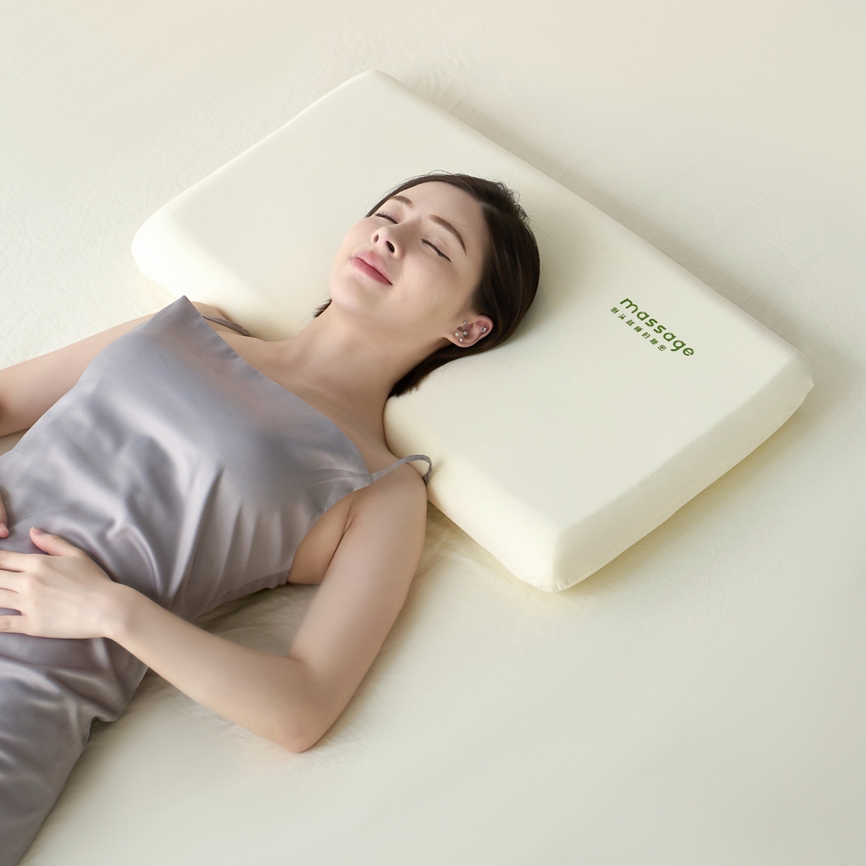 91家纺网 家纺一手货源 找家纺 北鸣有鱼枕芯馆 2025新款Massage马莎鸡记忆棉亲子枕枕头枕芯-风格二 42*70*8cm黄色