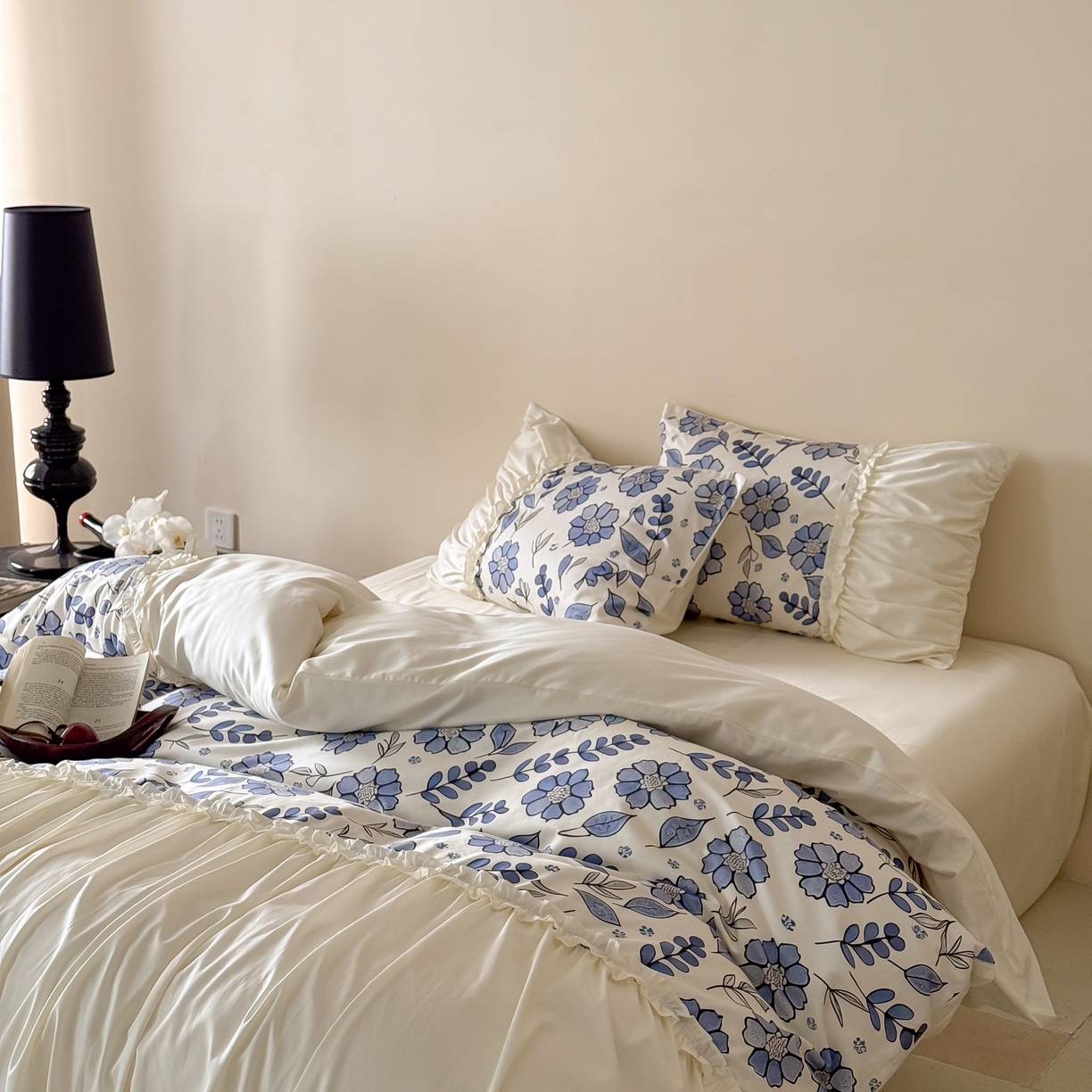 91家纺网 家纺一手货源 找家纺 （总）121 2025新款100支长绒棉贡缎数码印花四件套-蓝芷映月【提供买家秀】 【会员-20】 平台控价券后不得低于368/388元