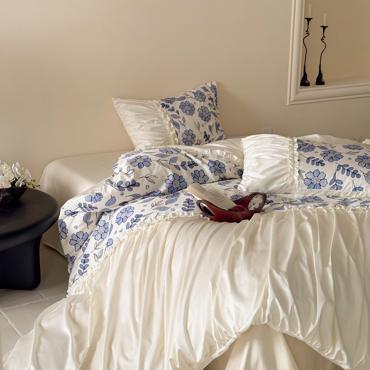 91家纺网 家纺一手货源 找家纺 （总）121 2025新款100支长绒棉贡缎数码印花四件套-蓝芷映月【提供买家秀】 【会员-20】 平台控价券后不得低于368/388元