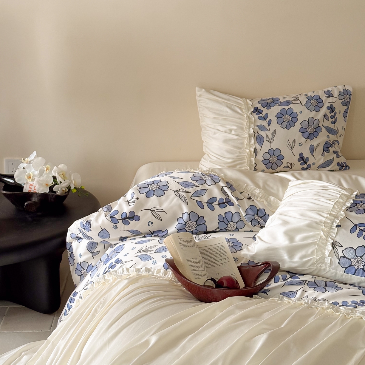 91家纺网 家纺一手货源 找家纺 （总）121 2025新款100支长绒棉贡缎数码印花四件套-蓝芷映月【提供买家秀】 【会员-20】 平台控价券后不得低于368/388元