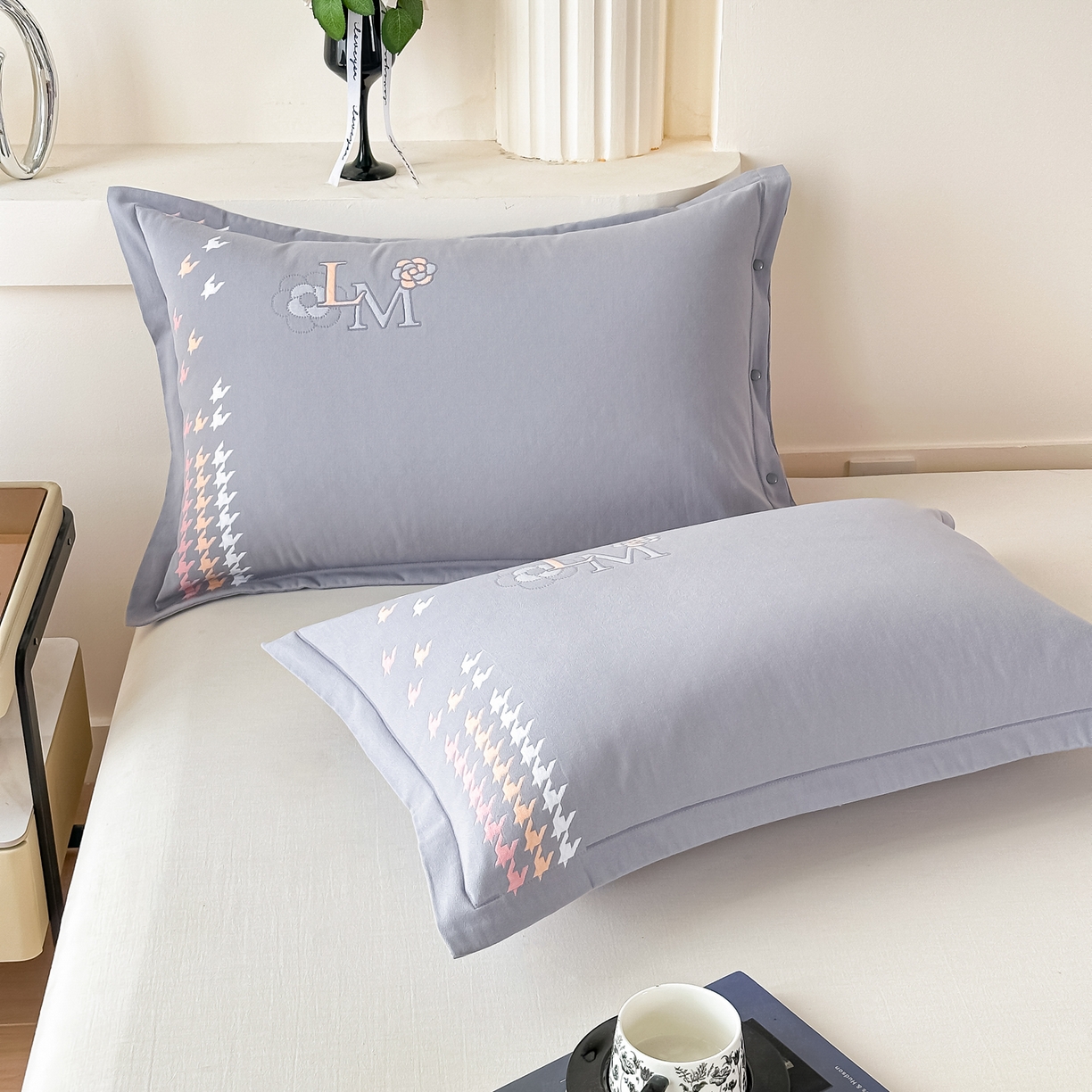 91家纺网 家纺一手货源 找家纺 沐瑟家纺 2025新款欧尚枕套单品枕套枕套单件 浪漫-灰绿色