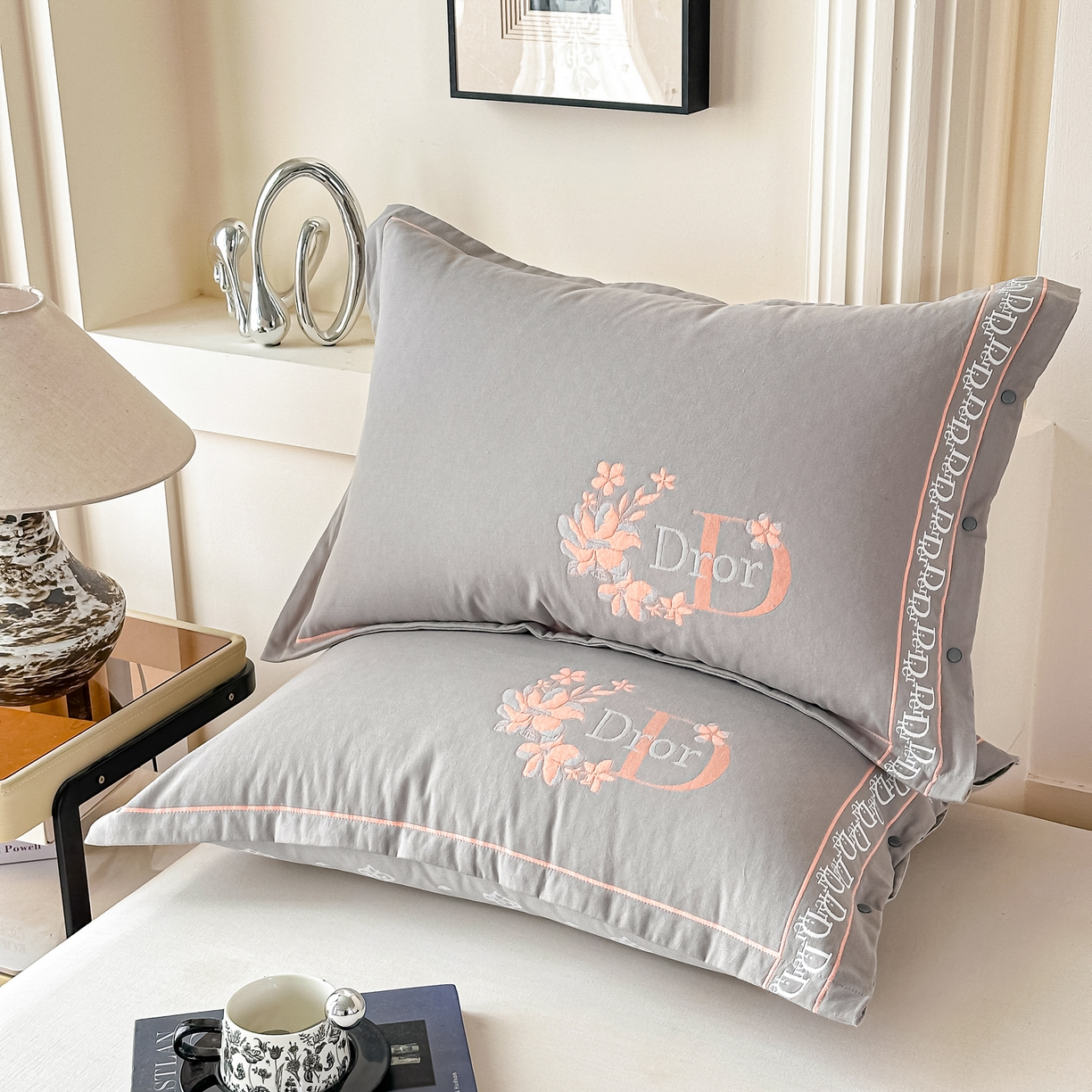 91家纺网 家纺一手货源 找家纺 沐瑟家纺 2025新款欧尚枕套单品枕套枕套单件 花迪-浅灰色