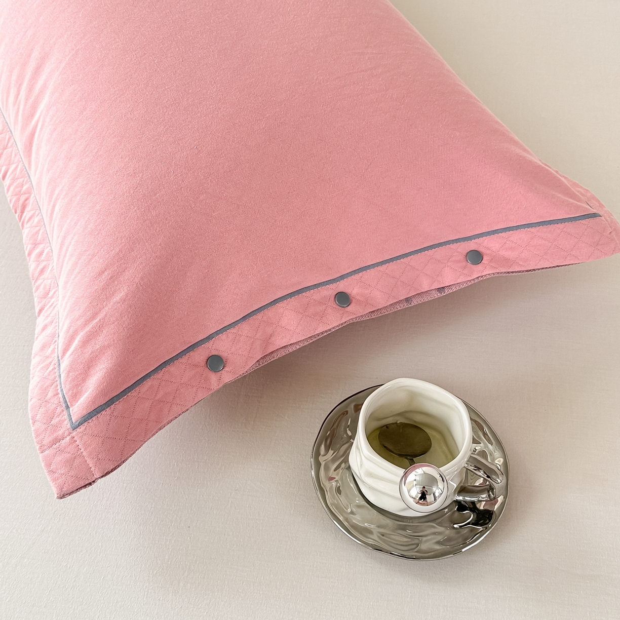 91家纺网 家纺一手货源 找家纺 沐瑟家纺 2025新款欧尚枕套单品枕套枕套单件 浪漫-粉色