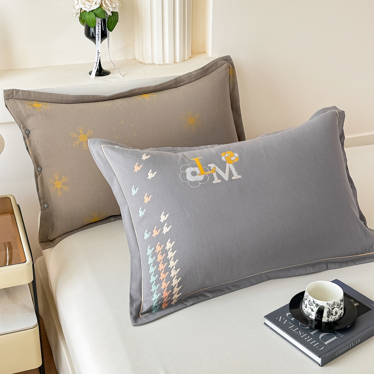 91家纺网 家纺一手货源 找家纺 沐瑟家纺 2025新款欧尚枕套单品枕套枕套单件 浪漫-深灰色