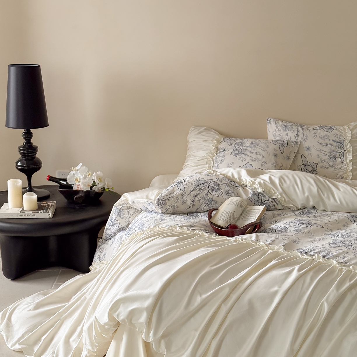 91家纺网 家纺一手货源 找家纺 （总）121 2025新款100支长绒棉贡缎数码印花四件套-蓝韵幽梦【会员-20】 平台控价券后不得低于368/388元