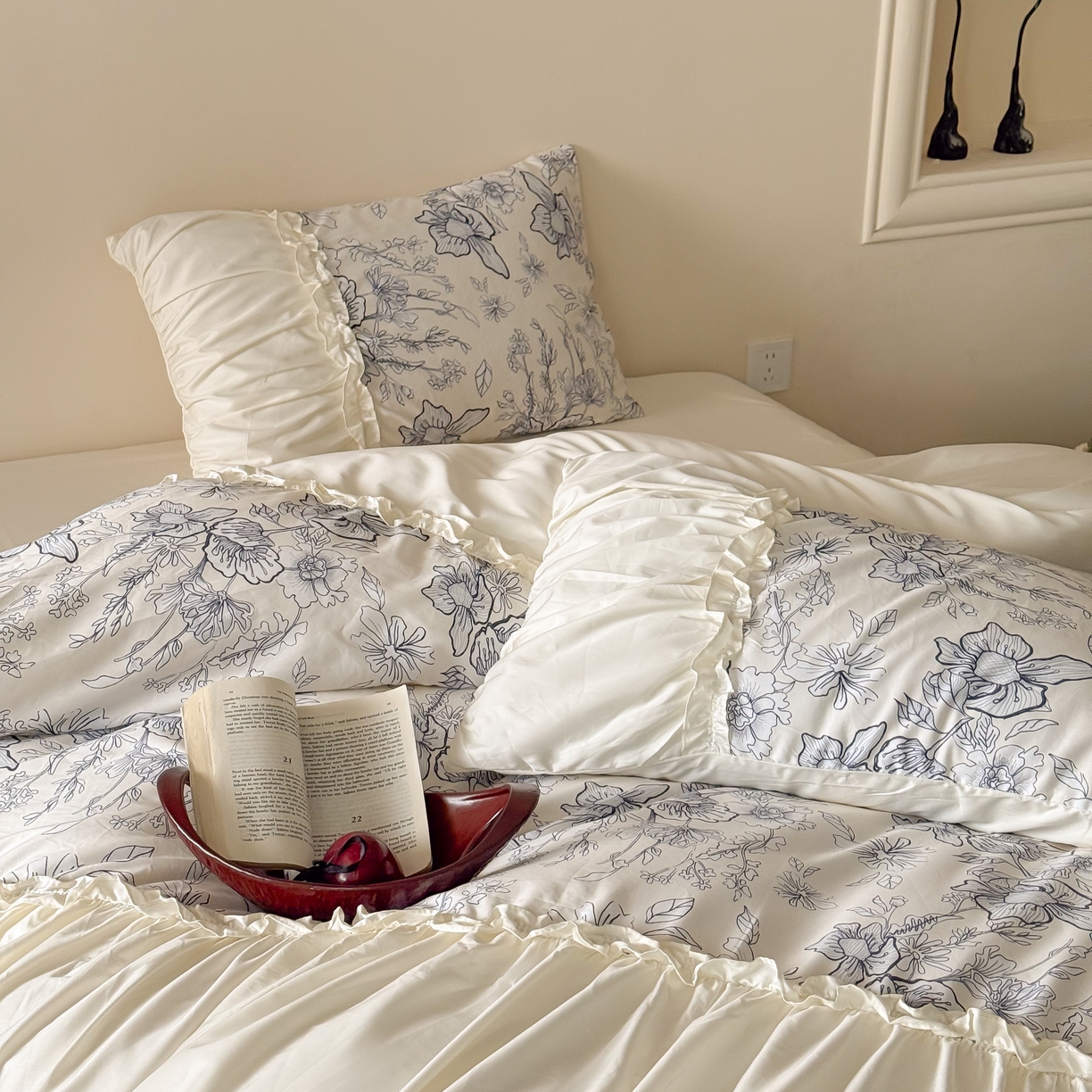 91家纺网 家纺一手货源 找家纺 （总）121 2025新款100支长绒棉贡缎数码印花四件套-蓝韵幽梦【会员-20】 平台控价券后不得低于368/388元