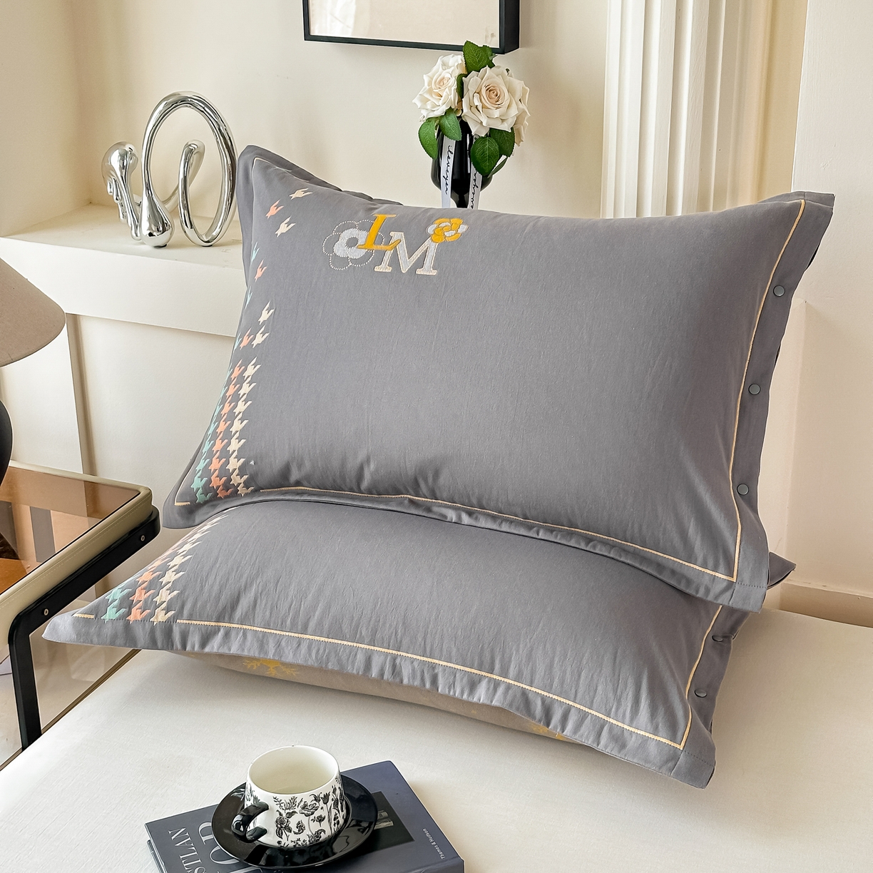 91家纺网 家纺一手货源 找家纺 沐瑟家纺 2025新款欧尚枕套单品枕套枕套单件 浪漫-深灰色