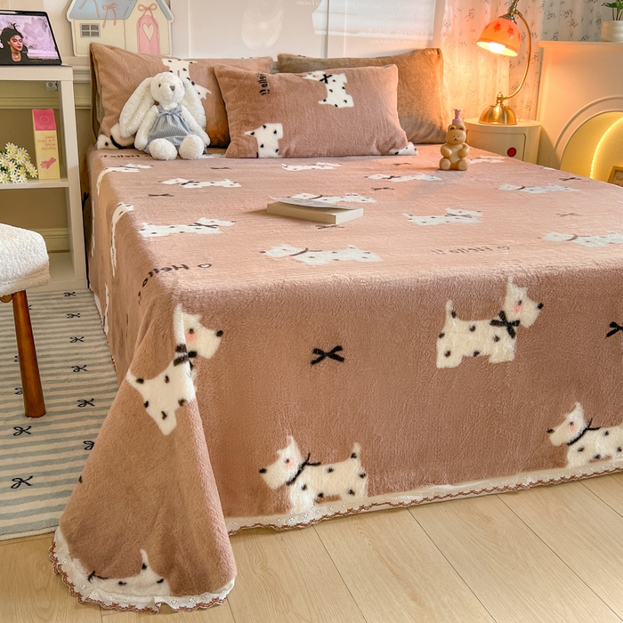 91家纺网 家纺一手货源 找家纺 妖妖家纺 2025新款高克重兔毛花边印花单床单 床单单件 斑点狗