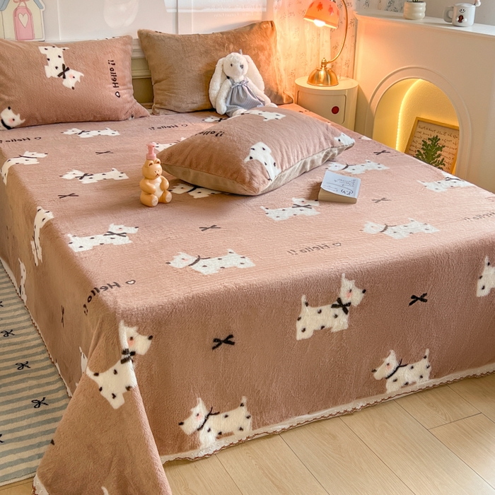 91家纺网 家纺一手货源 找家纺 妖妖家纺 2025新款高克重兔毛花边印花单床单 床单单件 斑点狗