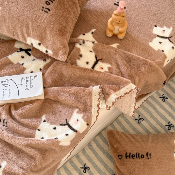 91家纺网 家纺一手货源 找家纺 妖妖家纺 2025新款高克重兔毛花边印花单床单 床单单件 斑点狗