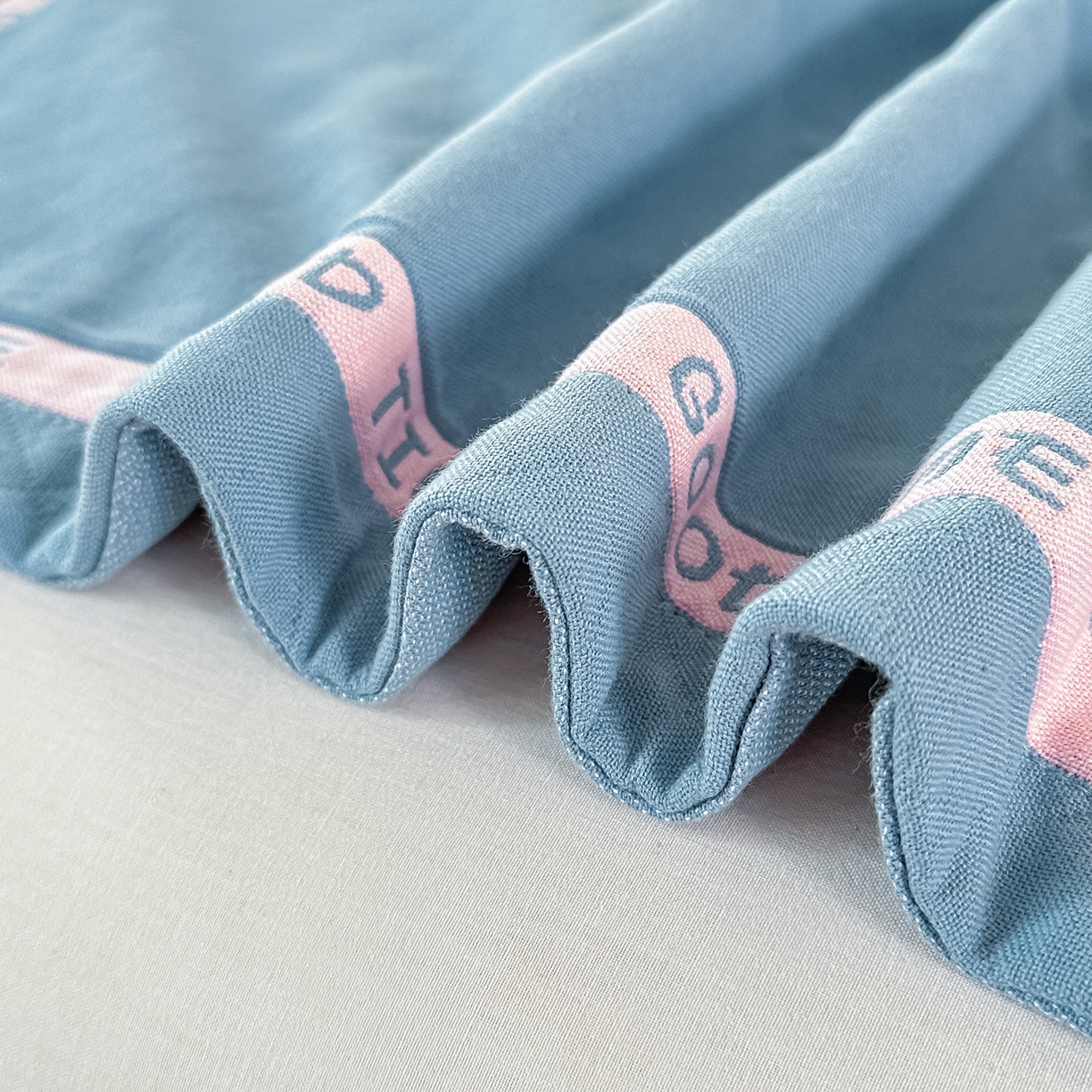 91家纺网 家纺一手货源 找家纺 沐瑟家纺 2025新款怡家枕套单品枕套枕套单件 枫之彩-蓝灰色