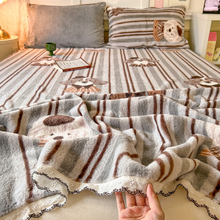 91家纺网 家纺一手货源 找家纺 妖妖家纺 2025新款高克重兔毛花边印花单床单 床单单件 博士狗