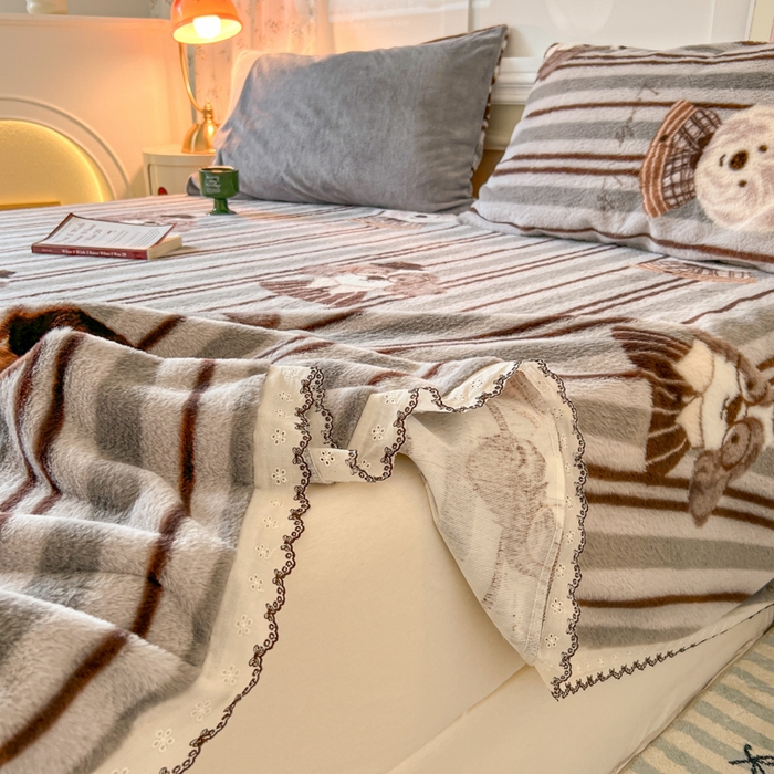 91家纺网 家纺一手货源 找家纺 妖妖家纺 2025新款高克重兔毛花边印花单床单 床单单件 博士狗