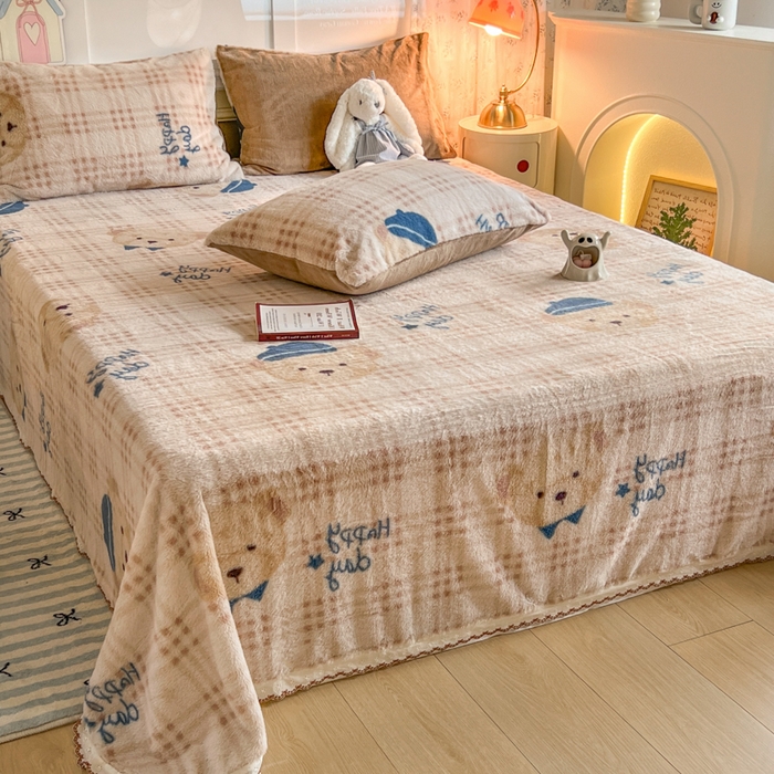 91家纺网 家纺一手货源 找家纺 妖妖家纺 2025新款高克重兔毛花边印花单床单 床单单件 开心熊