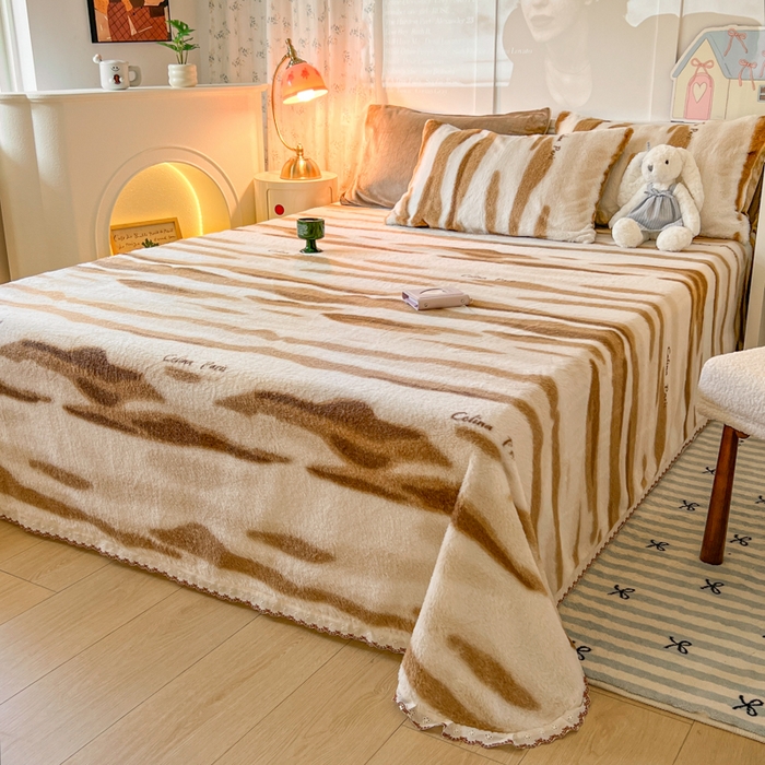 91家纺网 家纺一手货源 找家纺 妖妖家纺 2025新款高克重兔毛花边印花单床单 床单单件 木星纹