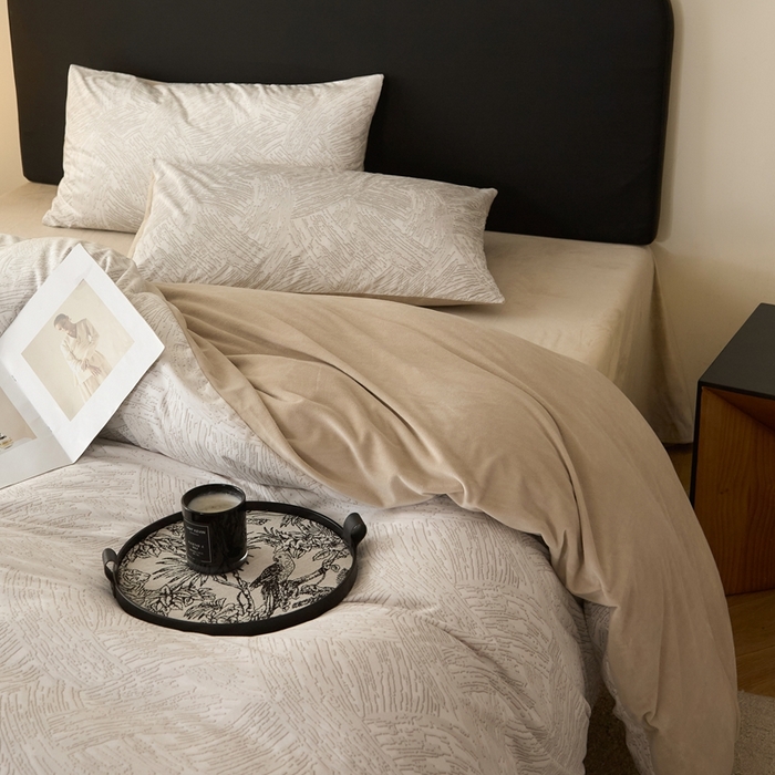 91家纺网 家纺一手货源 找家纺 （总）ONE TWO ONE 121 2025秋冬新款牛奶绒 德芙绒宝宝绒 婴儿绒短毛绒四件套床单被套-盛仕顿系列【未来大爆款】【提供买家秀】  会员-10    控价 标准258  加大278