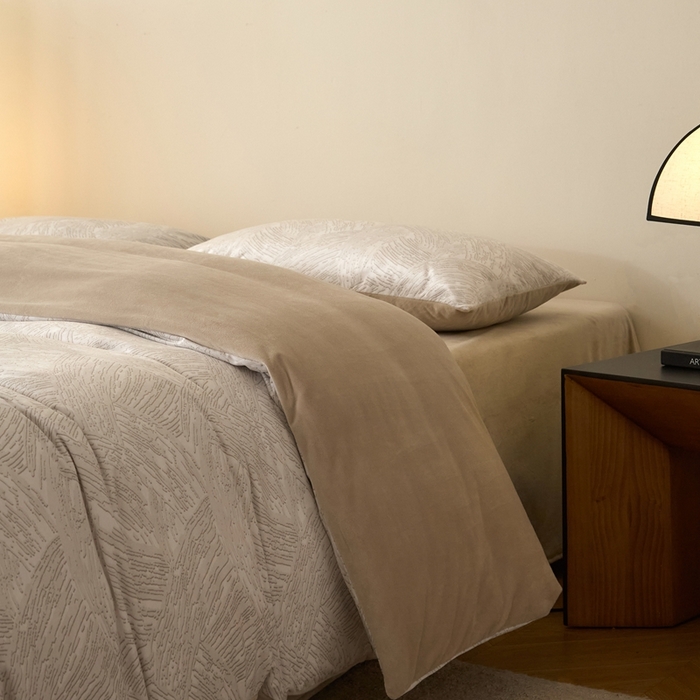 91家纺网 家纺一手货源 找家纺 （总）ONE TWO ONE 121 2025秋冬新款牛奶绒 德芙绒宝宝绒 婴儿绒短毛绒四件套床单被套-盛仕顿系列【未来大爆款】【提供买家秀】  会员-10    控价 标准258  加大278