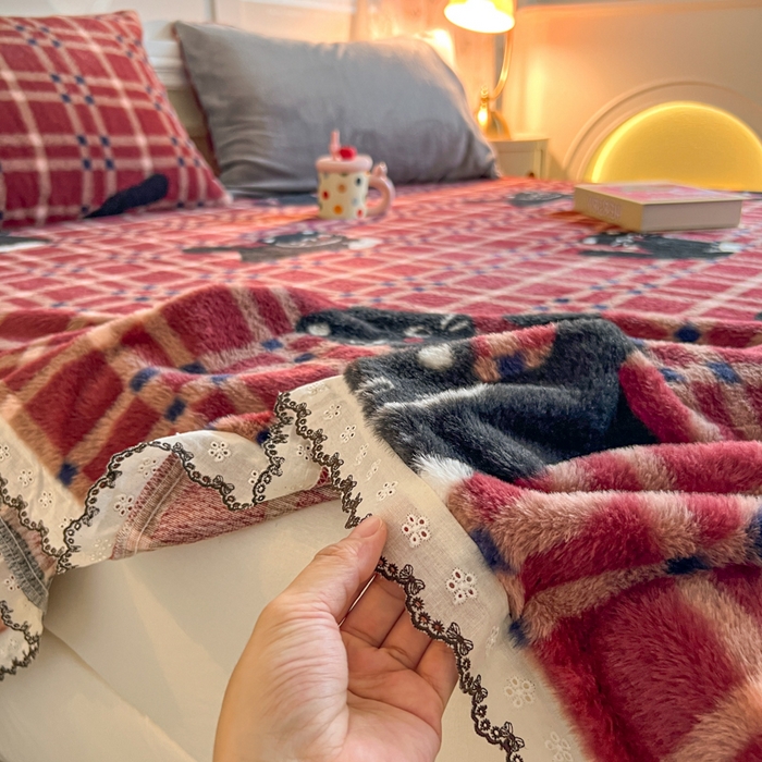 91家纺网 家纺一手货源 找家纺 妖妖家纺 2025新款高克重兔毛花边印花单床单 床单单件 淘气猫