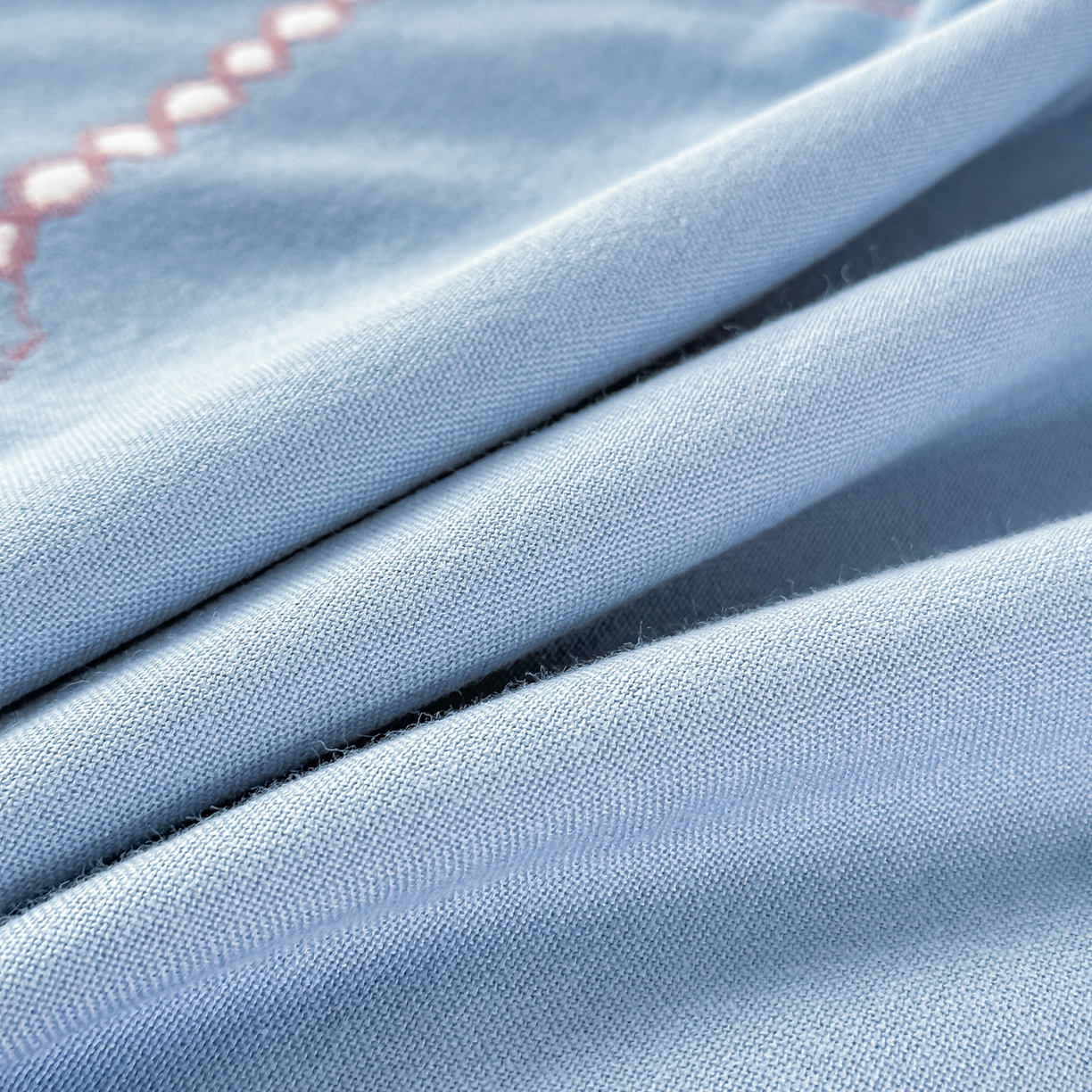 91家纺网 家纺一手货源 找家纺 沐瑟家纺 2025新款怡家枕套单品枕套枕套单件 花典-蓝灰色