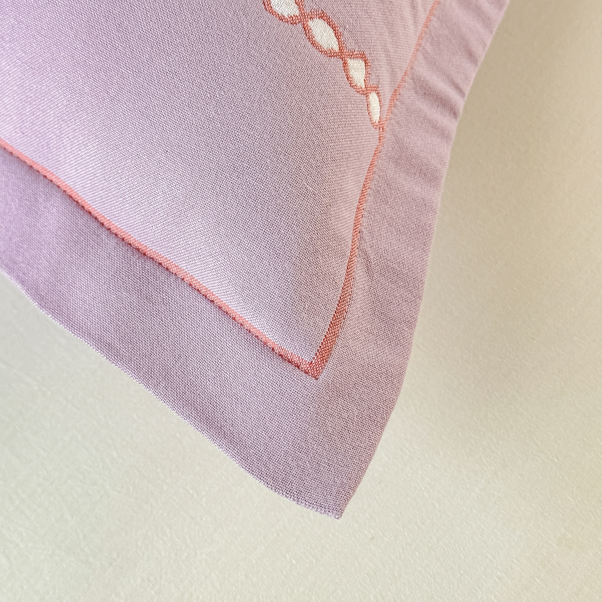 91家纺网 家纺一手货源 找家纺 沐瑟家纺 2025新款怡家枕套单品枕套枕套单件 花典-紫色