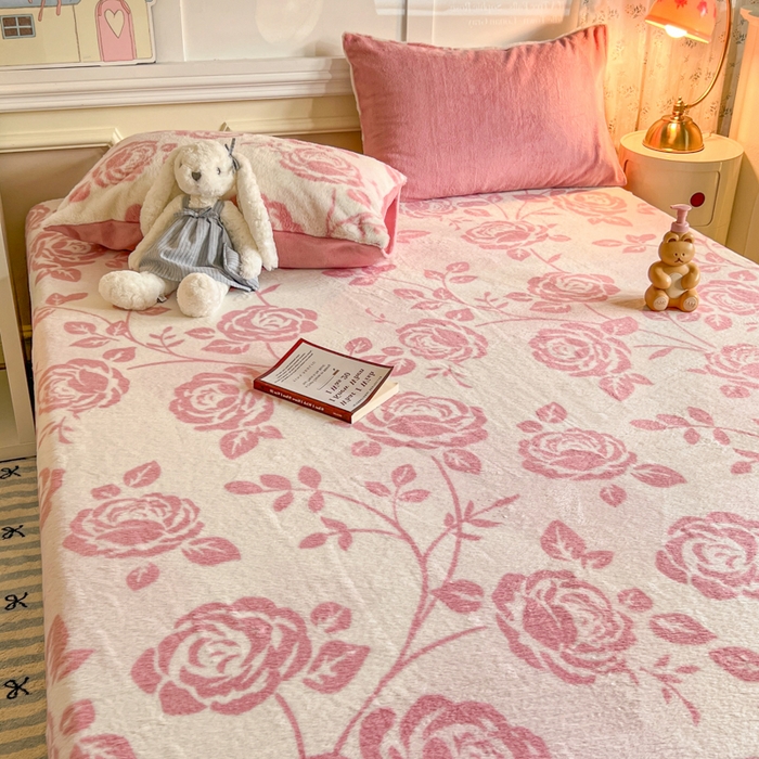 91家纺网 家纺一手货源 找家纺 妖妖家纺 2025新款高克重兔毛花边印花单床单 床单单件 枝繁叶茂