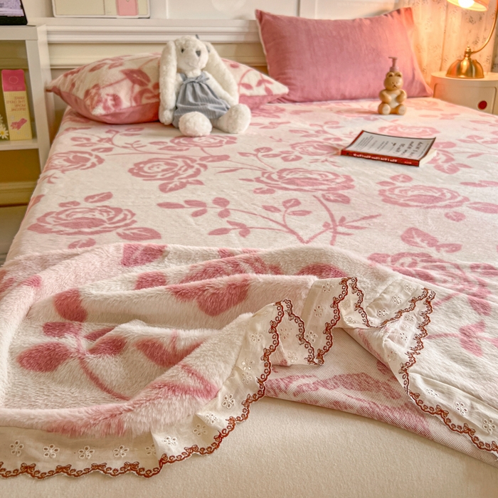91家纺网 家纺一手货源 找家纺 妖妖家纺 2025新款高克重兔毛花边印花单床单 床单单件 枝繁叶茂