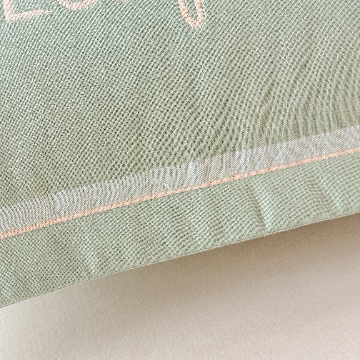 91家纺网 家纺一手货源 找家纺 沐瑟家纺 2025新款怡家枕套单品枕套枕套单件 花岁-草绿