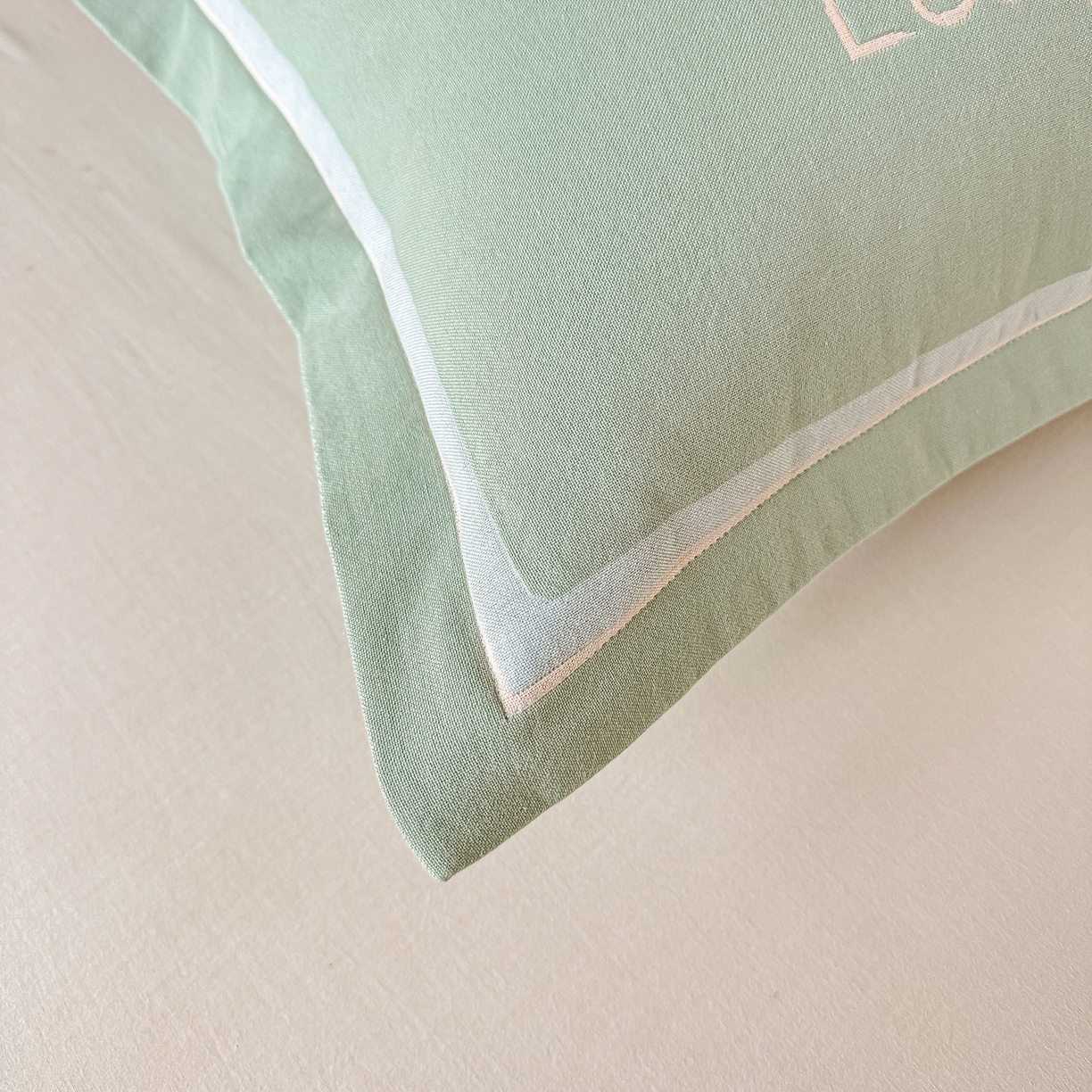 91家纺网 家纺一手货源 找家纺 沐瑟家纺 2025新款怡家枕套单品枕套枕套单件 花岁-草绿