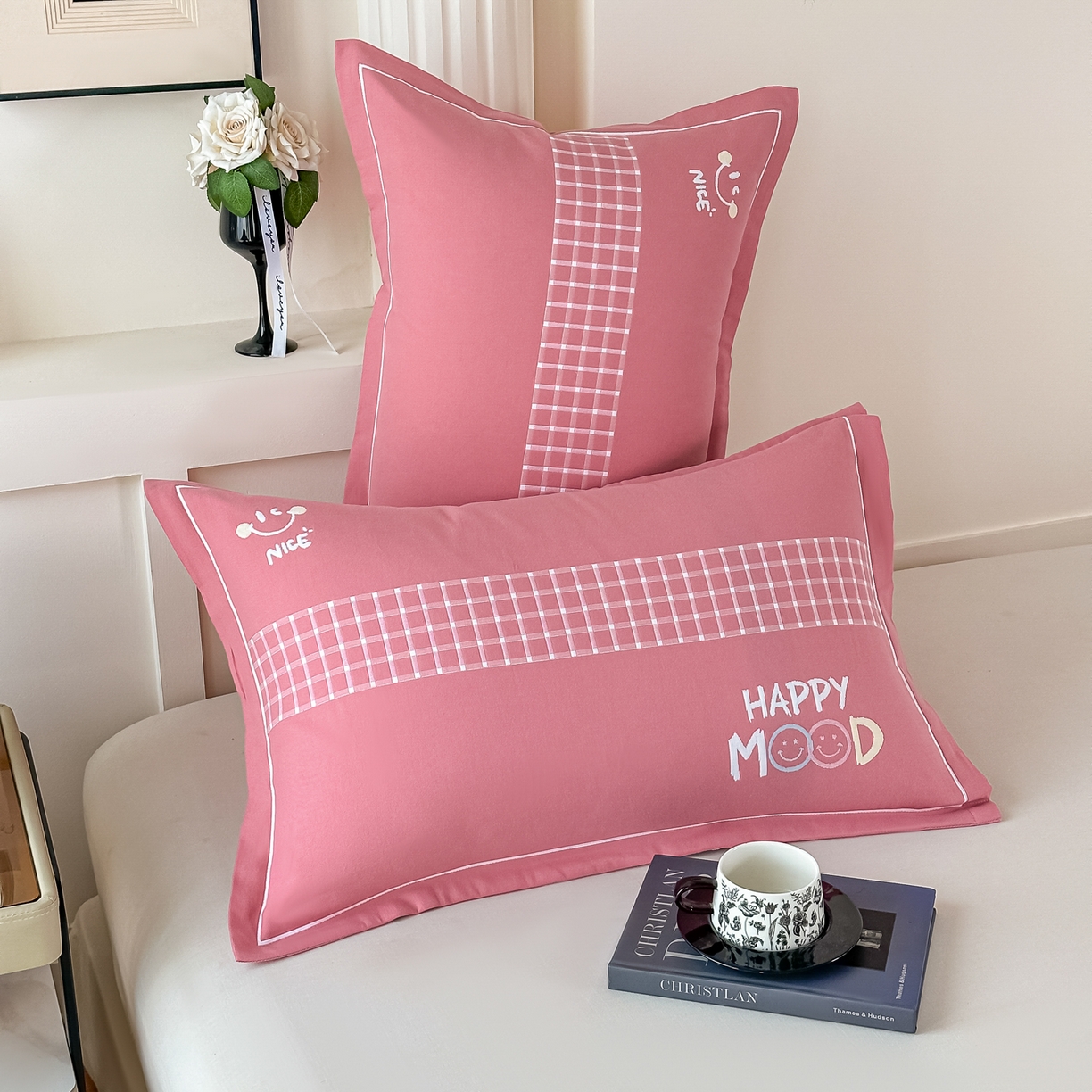 91家纺网 家纺一手货源 找家纺 沐瑟家纺 2025新款怡家枕套单品枕套枕套单件 笑脸-红豆沙