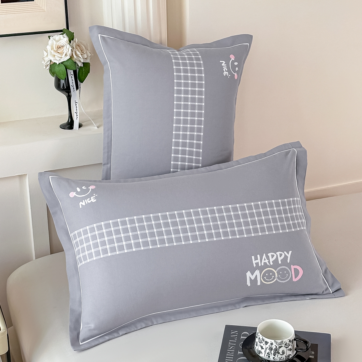 91家纺网 家纺一手货源 找家纺 沐瑟家纺 2025新款怡家枕套单品枕套枕套单件 笑脸-浅灰色