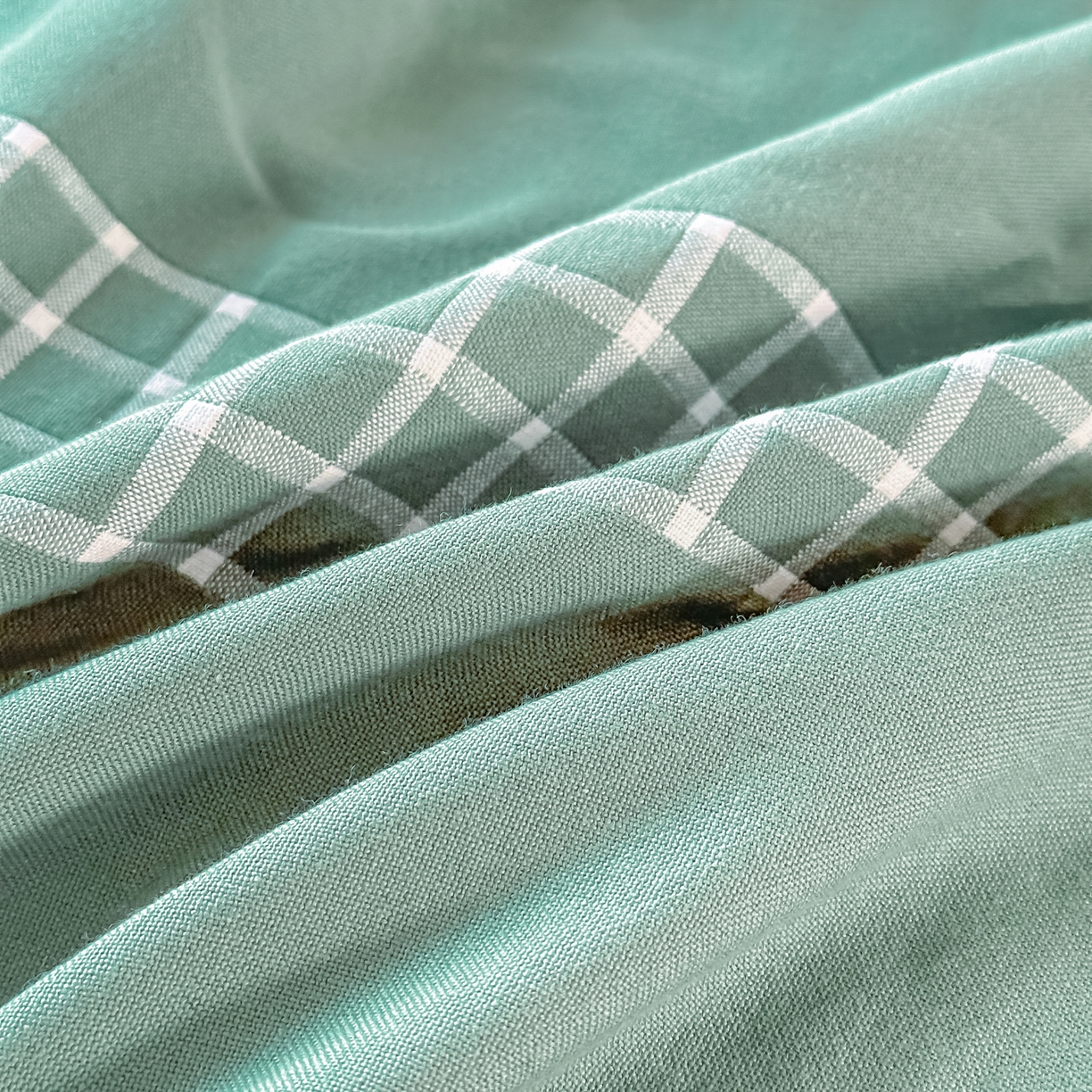 91家纺网 家纺一手货源 找家纺 沐瑟家纺 2025新款怡家枕套单品枕套枕套单件 笑脸-深绿