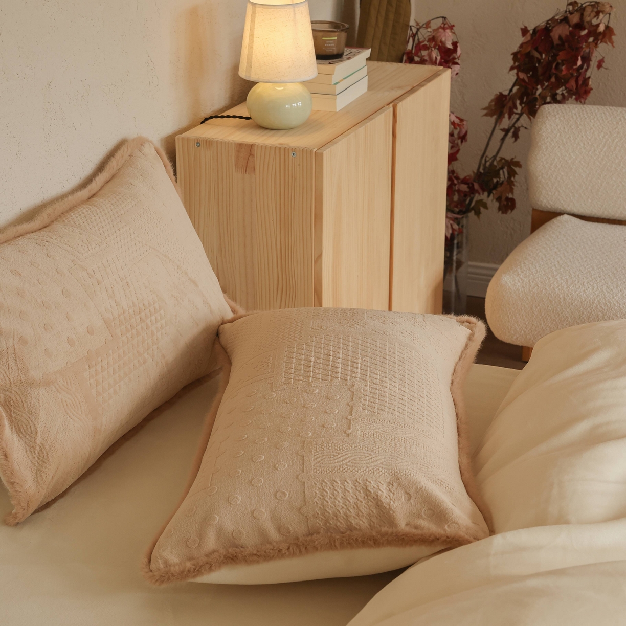 91家纺网 家纺一手货源 找家纺 三味舒屋 2025新款简约毛边雕花牛奶绒四件套 雪屿织梦 雪屿织梦-咖