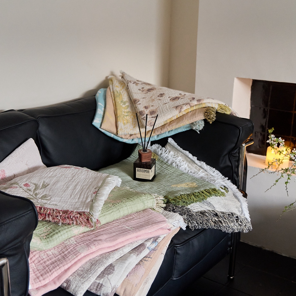 91家纺网 家纺一手货源 找家纺 （总）沐瑟家纺 2025新款流苏披肩毯毛毯毯子