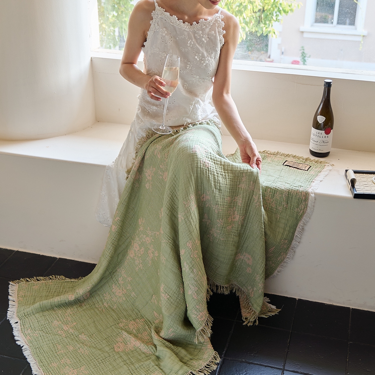 91家纺网 家纺一手货源 找家纺 沐瑟家纺 2025新款流苏披肩毯毛毯毯子 花湉-绿色