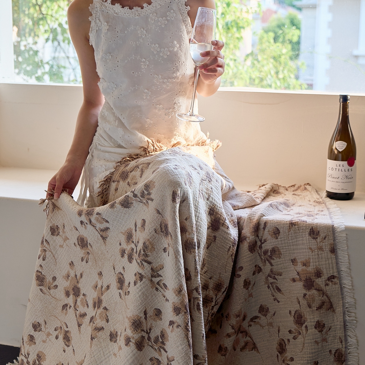 91家纺网 家纺一手货源 找家纺 沐瑟家纺 2025新款流苏披肩毯毛毯毯子 洛颖