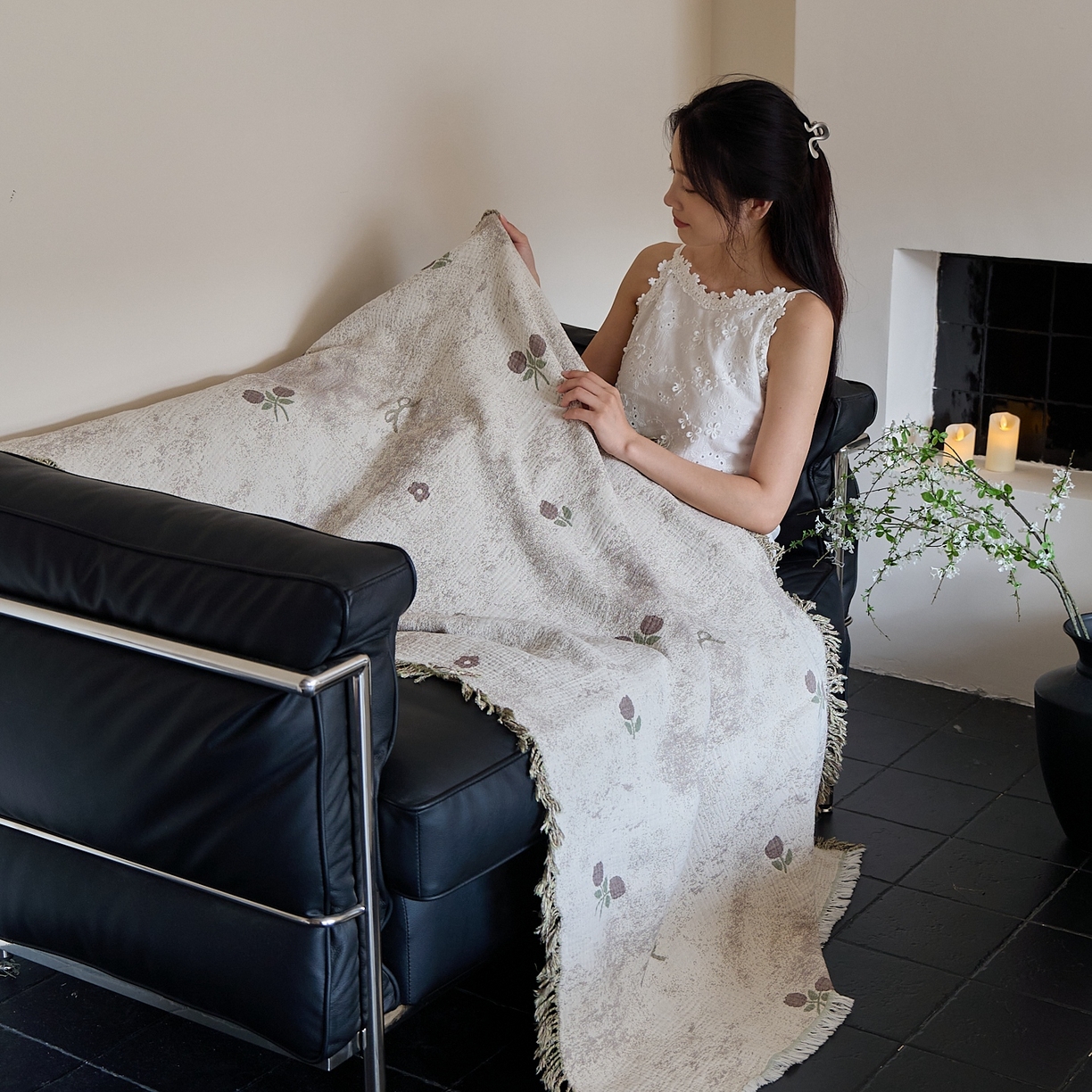 91家纺网 家纺一手货源 找家纺 沐瑟家纺 2025新款流苏披肩毯毛毯毯子 薇禾