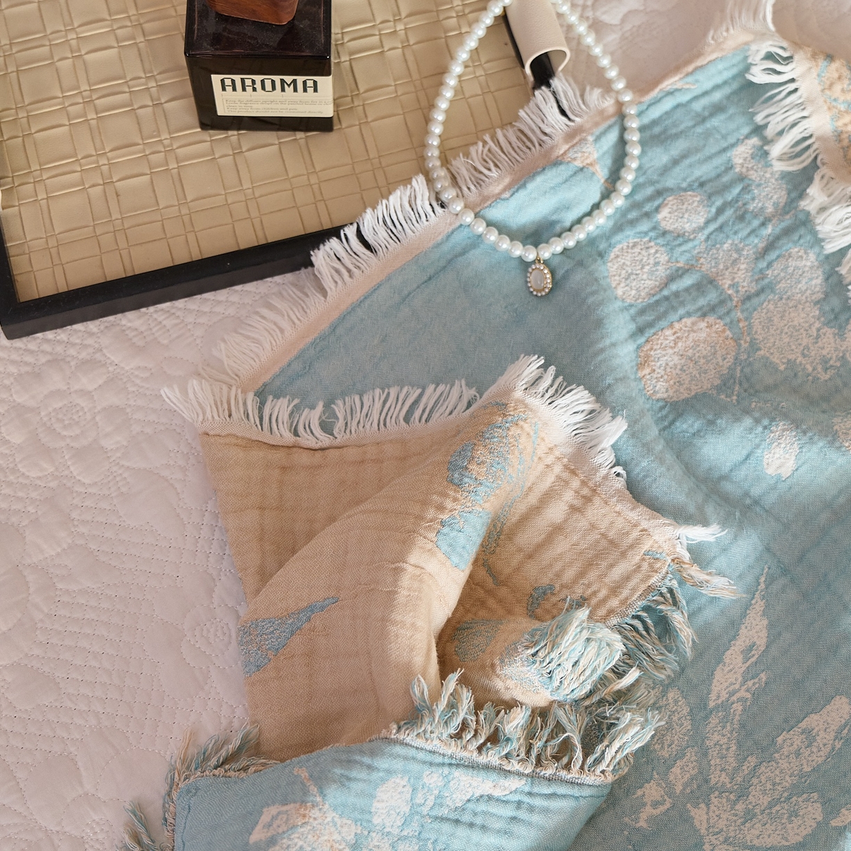 91家纺网 家纺一手货源 找家纺 沐瑟家纺 2025新款流苏披肩毯毛毯毯子 蘭素