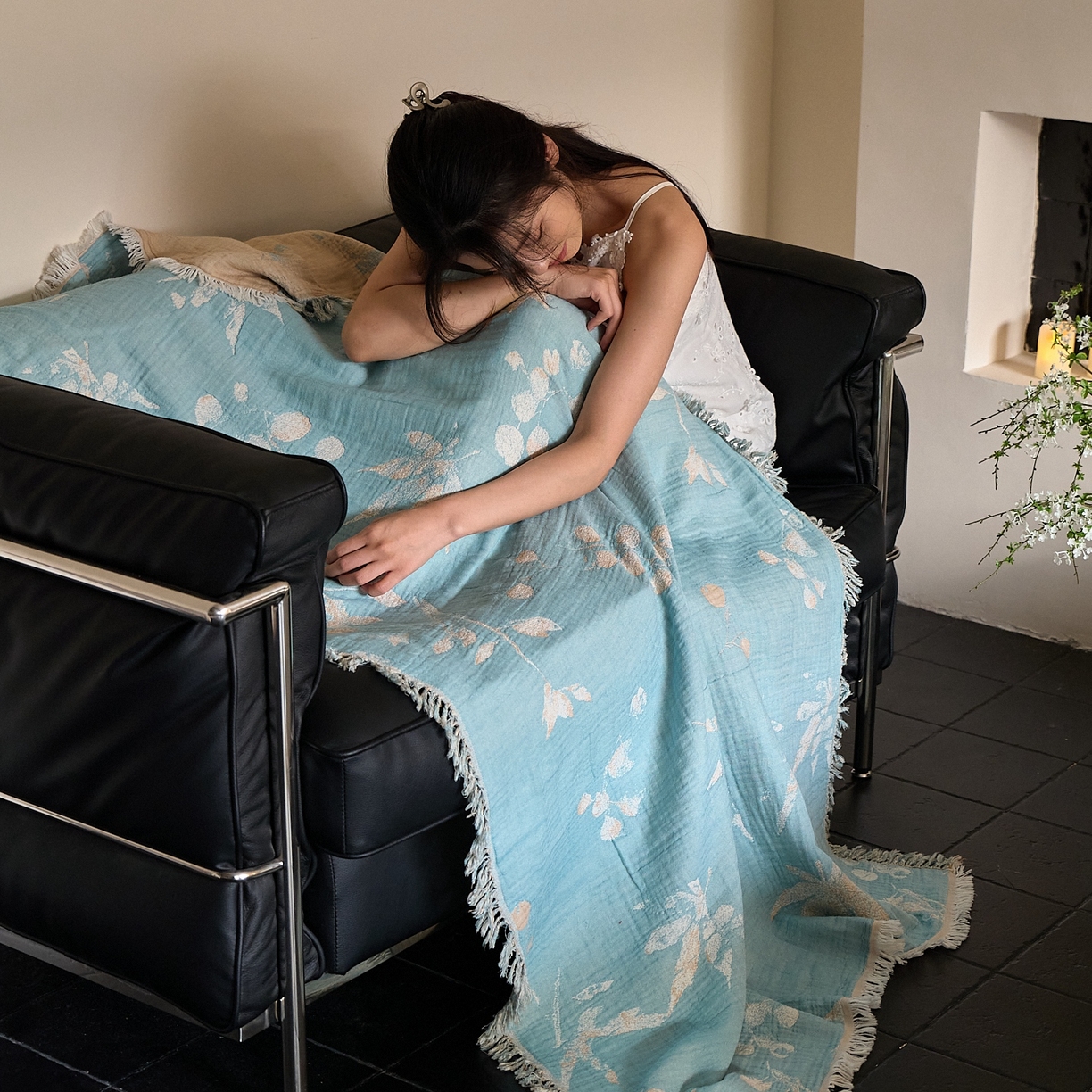 91家纺网 家纺一手货源 找家纺 沐瑟家纺 2025新款流苏披肩毯毛毯毯子 蘭素