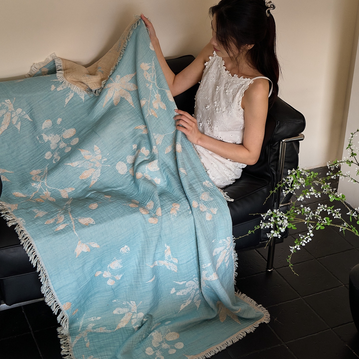 91家纺网 家纺一手货源 找家纺 沐瑟家纺 2025新款流苏披肩毯毛毯毯子 蘭素