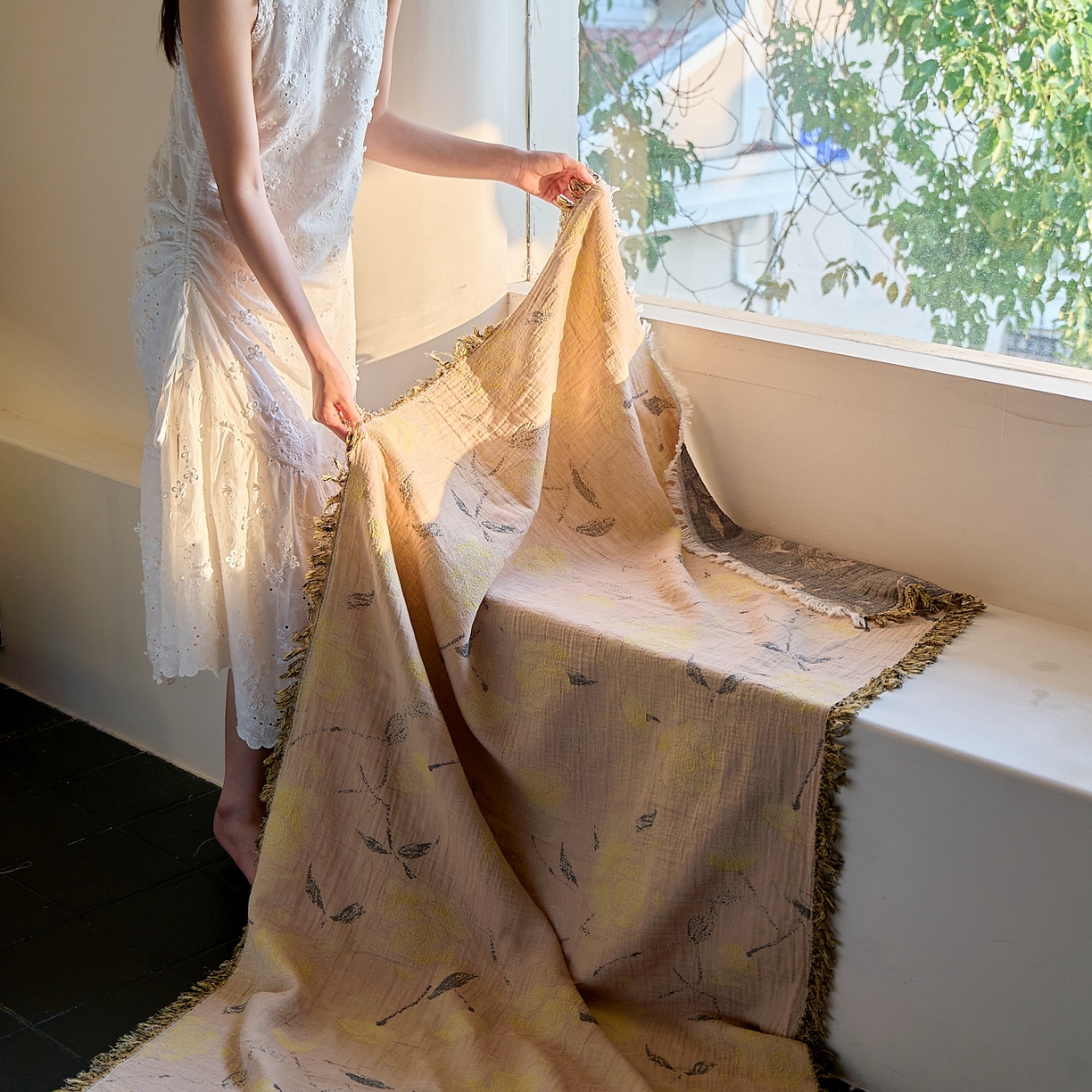 91家纺网 家纺一手货源 找家纺 沐瑟家纺 2025新款流苏披肩毯毛毯毯子 柠染