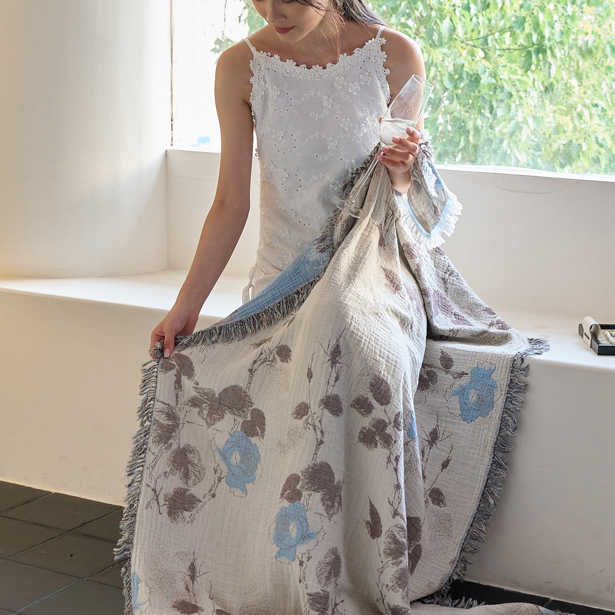 91家纺网 家纺一手货源 找家纺 沐瑟家纺 2025新款流苏披肩毯毛毯毯子 枝蘭