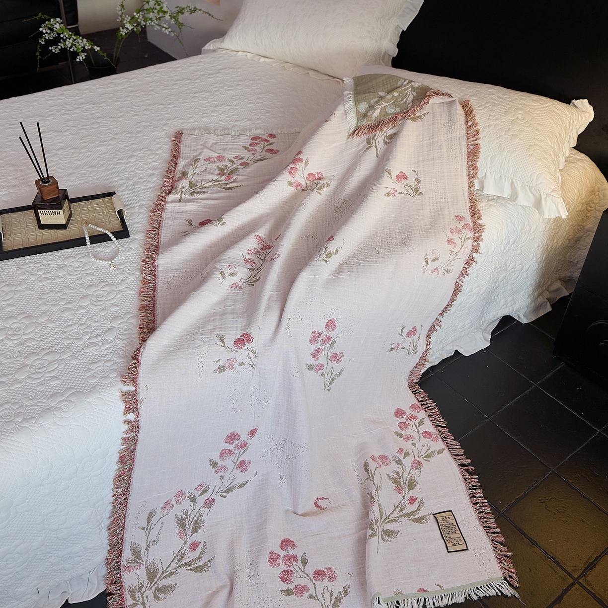 91家纺网 家纺一手货源 找家纺 沐瑟家纺 2025新款流苏披肩毯毛毯毯子 白芷