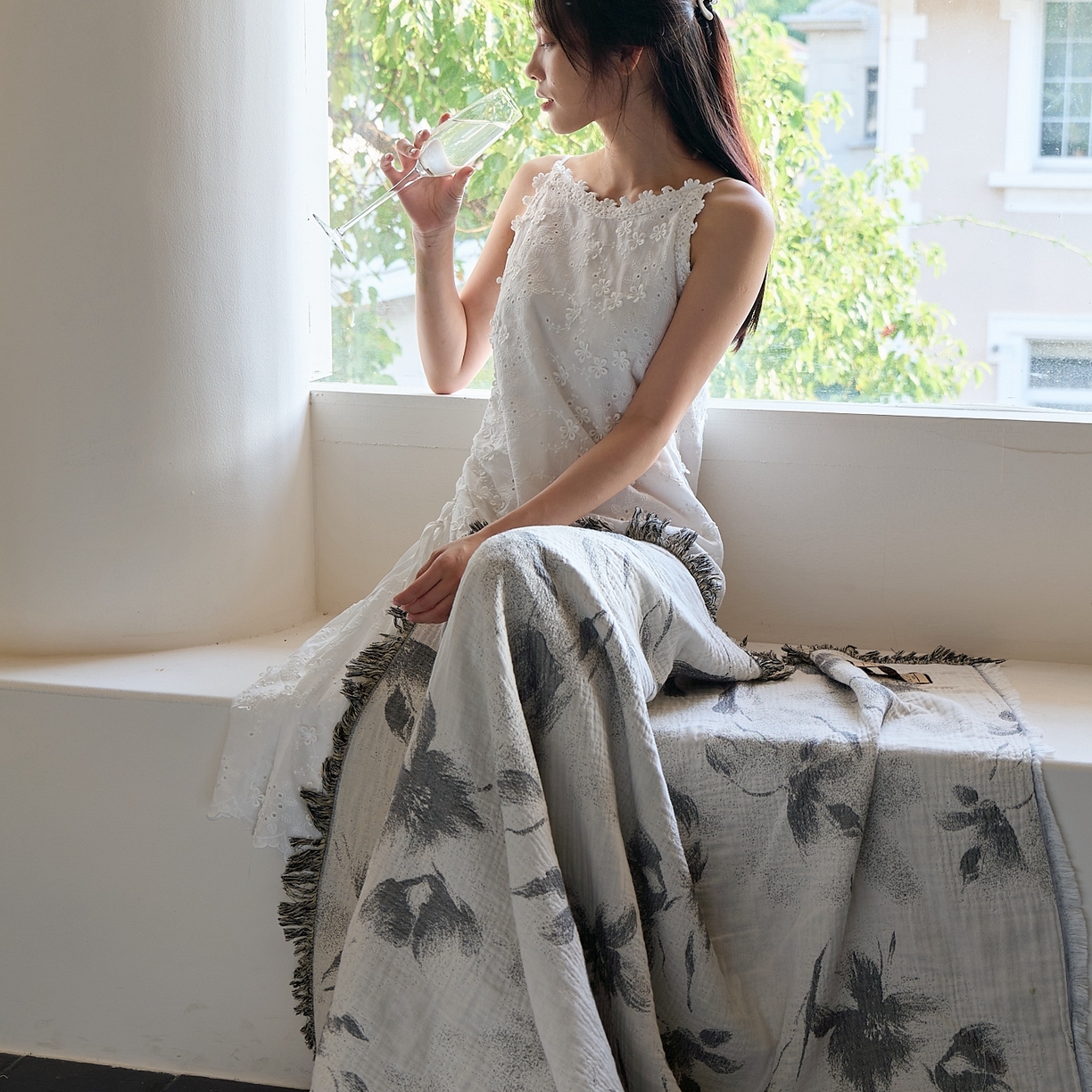 91家纺网 家纺一手货源 找家纺 沐瑟家纺 2025新款流苏披肩毯毛毯毯子 水墨花