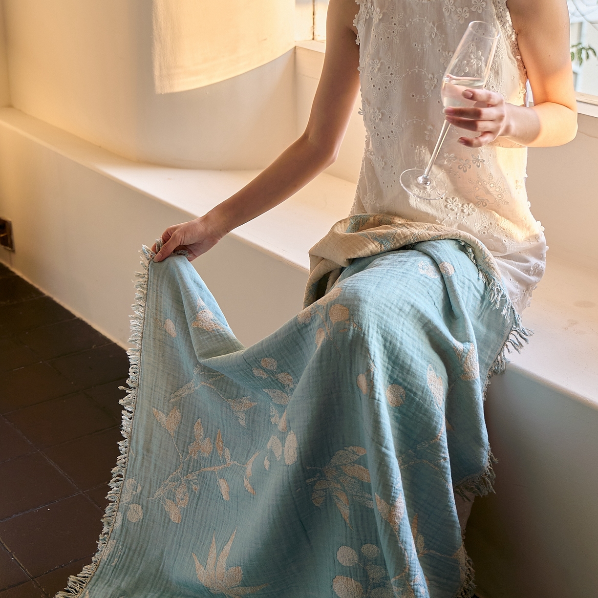 91家纺网 家纺一手货源 找家纺 沐瑟家纺 2025新款流苏披肩毯毛毯毯子 蘭素